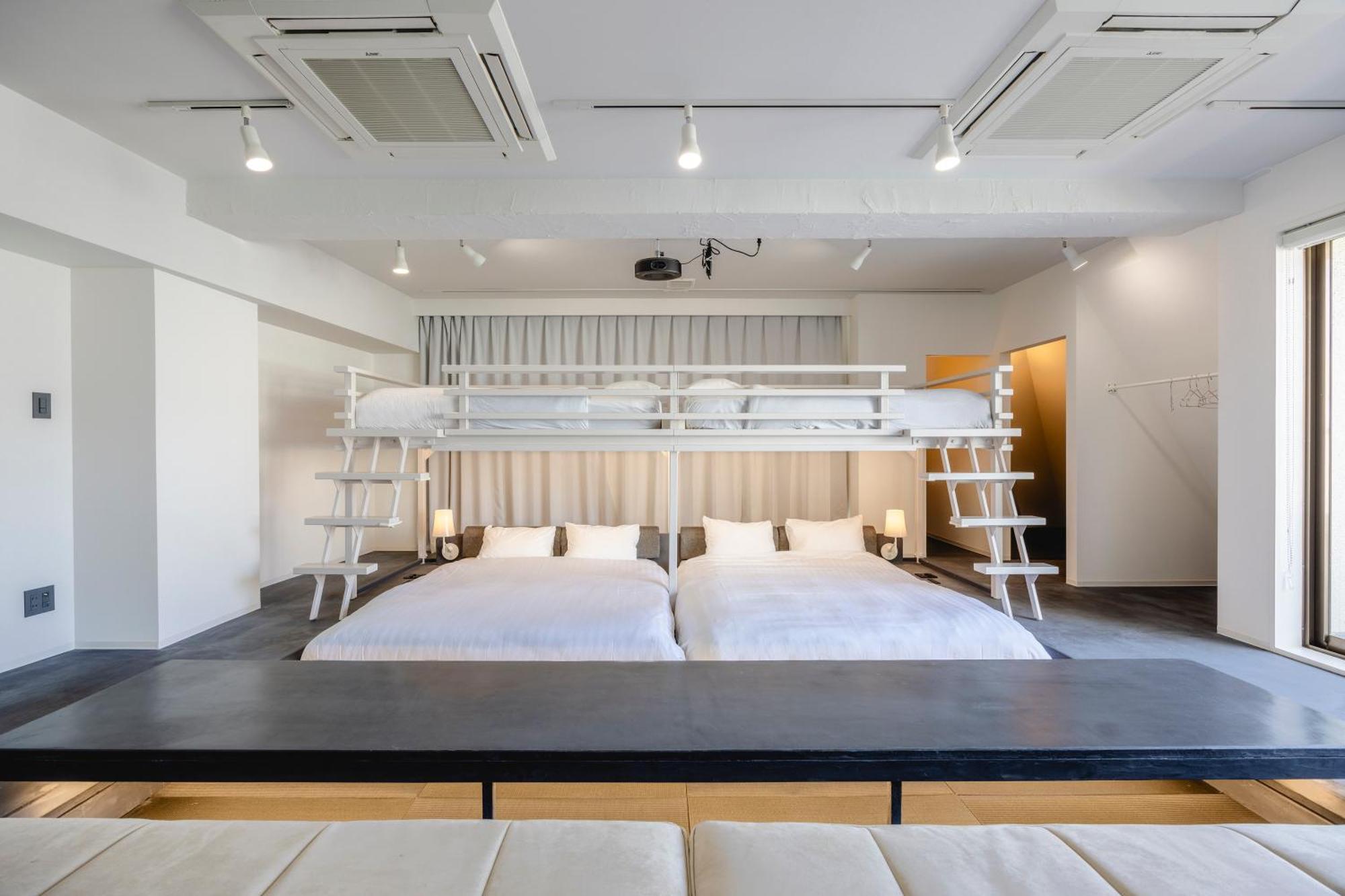 Cocts Akihabara Hostel Tokyo Exterior photo